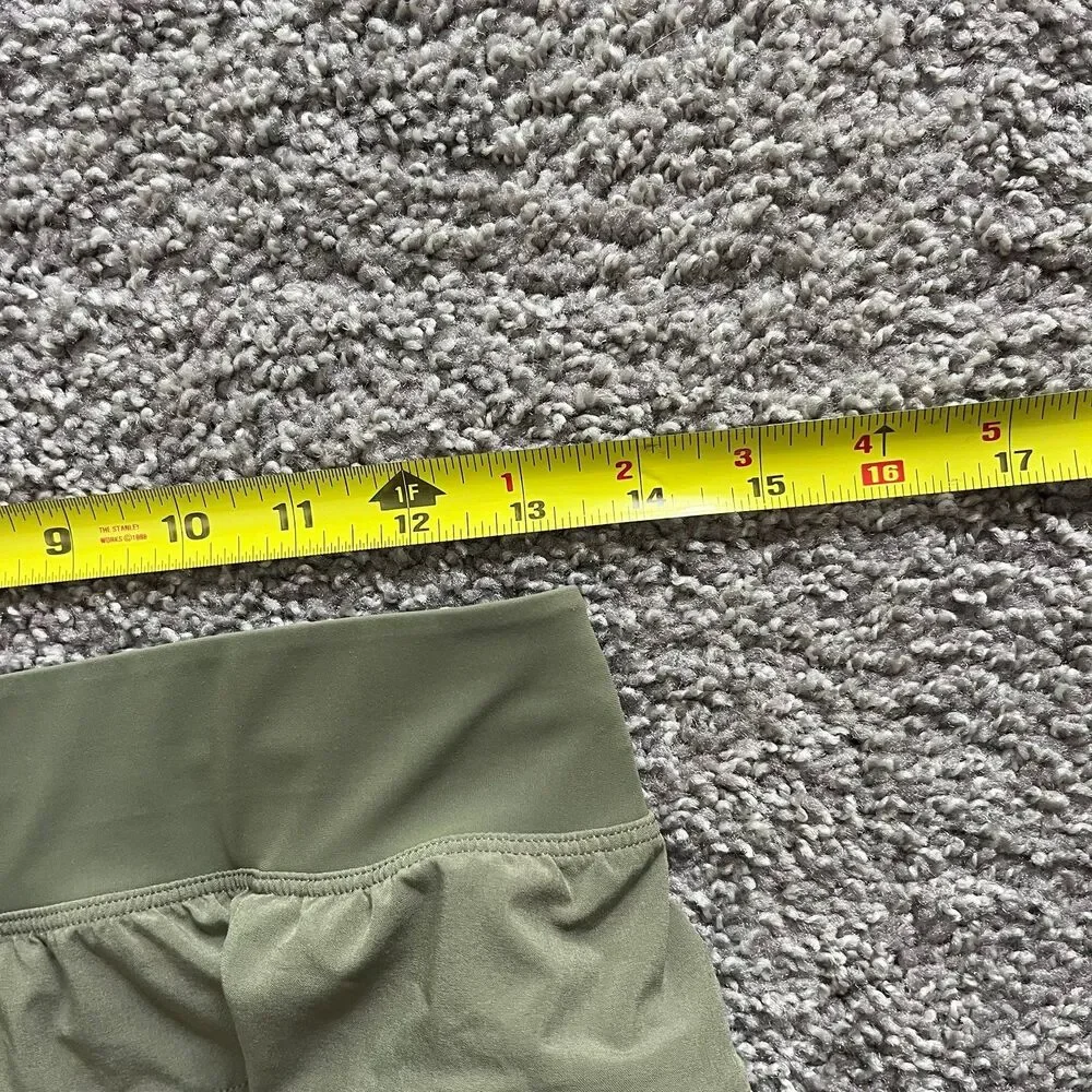 Lululemon T.H.E. Shorts 9” Lined Olive Green Mens Size Small‎ Worn Once!